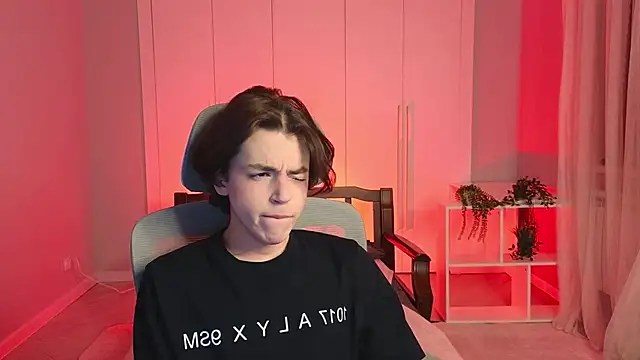 b0y fantasy online show from 01.16.25