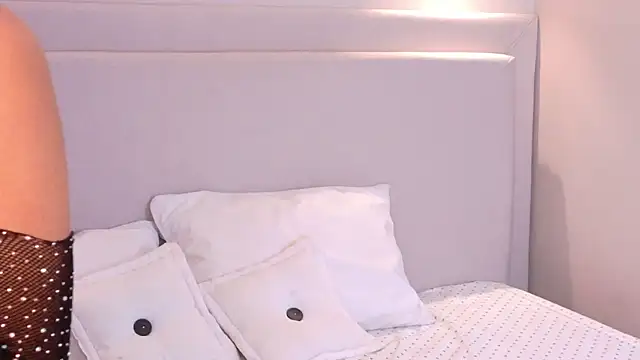 NickyBelmonth online show from 02.21.25