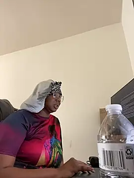 DamnBubbles online show from 02.10.25