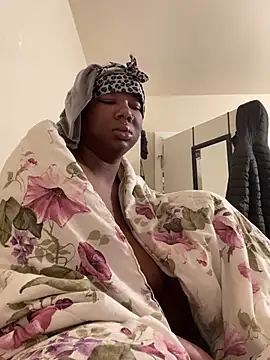 DamnBubbles online show from 03.18.25