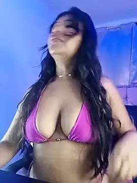 Snapshot of PaulaOrtiz_1 chatting on 03.18.25 PaulaOrtiz 1 online show from 03.18.25