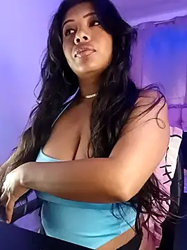 Snapshot of PaulaOrtiz_1 chatting on 03.22.25 PaulaOrtiz 1 online show from 03.22.25