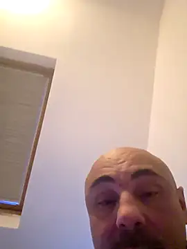 Snapshot of Insaneman1 chatting on 02.19.26 Insaneman1 online show from 02.19.26