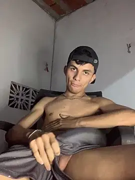 gabrielzinnnn085 online show from 11.29.25