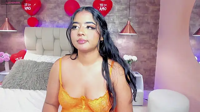 Scarlet lace online show from 02.19.25