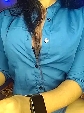 Snapshot of Hot__sallie chatting on 01.25.25 Hot sallie online show from 01.25.25