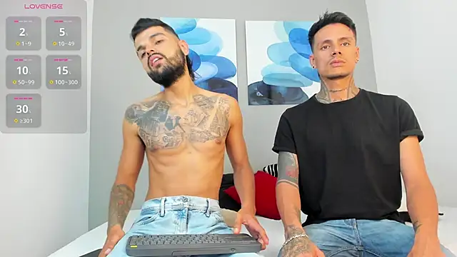 Snapshot of Emilio_Wolf chatting on 01.30.25 Emilio Wolf online show from 01.30.25