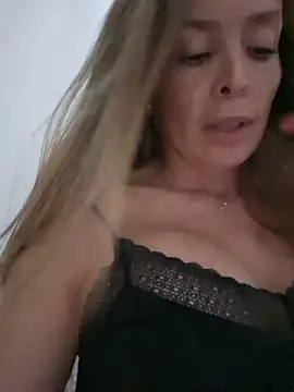 karina warthon online show from 11.12.25