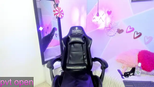 katy handerson online show from 03.05.25