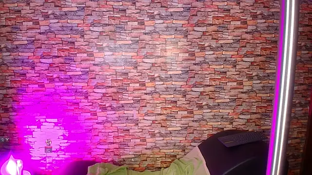 katy handerson online show from 10.09.25