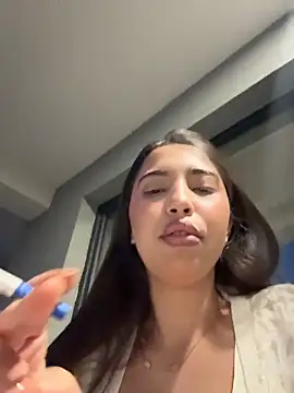 Snapshot of miaceleste chatting on 05.06.26 miaceleste online show from 05.06.26
