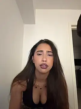 Snapshot of miaceleste chatting on 06.22.26 miaceleste online show from 06.22.26
