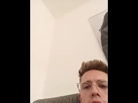 Hessebub online show from 10.26.25