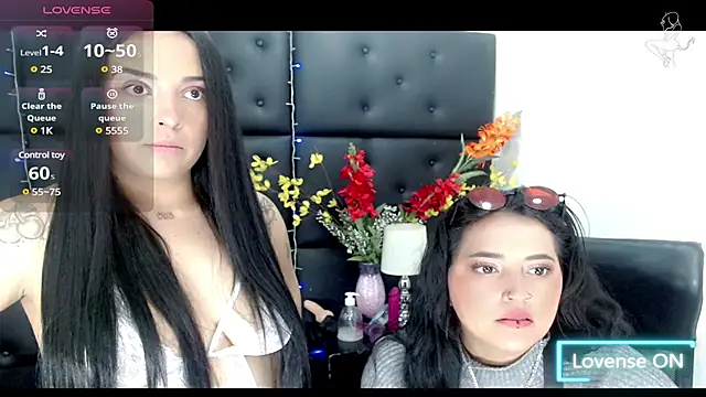 Carolaine01 online show from 03.18.25