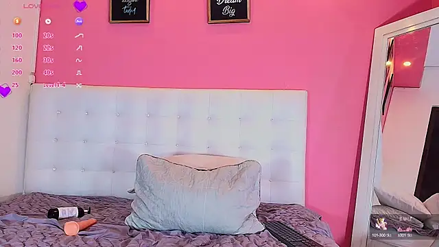 Snapshot of ebonyadiction chatting on 01.17.25 ebonyadiction online show from 01.17.25