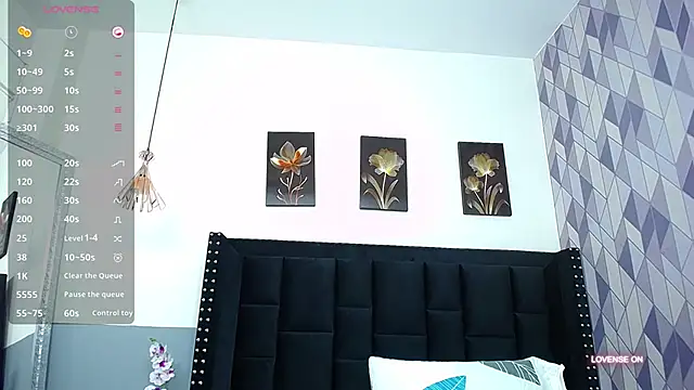 Snapshot of ebonyadiction chatting on 03.22.25 ebonyadiction online show from 03.22.25