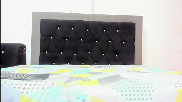 Snapshot of violetadumsper chatting on 02.03.25 violetadumsper online show from 02.03.25