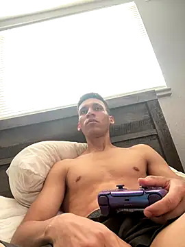 Snapshot of leisurelycriminal chatting on 10.04.25 leisurelycriminal online show from 10.04.25