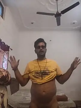 MAGNETICDADDY8 online show from 10.31.25