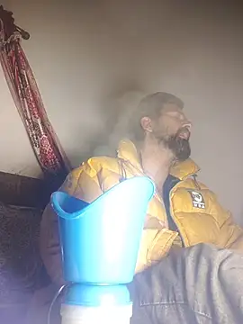 Snapshot of MAGNETICDADDY8 chatting on 01.18.26 MAGNETICDADDY8 online show from 01.18.26