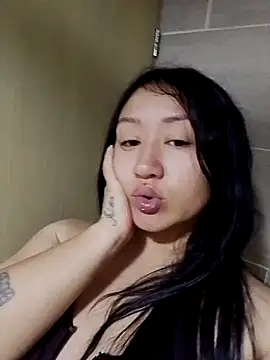 boobsTaylor online show from 11.29.25