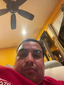 Snapshot of LA_cloudzzpnp chatting on 01.12.25 LA cloudzzpnp online show from 01.12.25