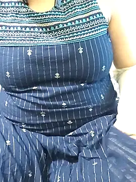 Snapshot of mallupriyapriya chatting on 07.07.26 mallupriyapriya online show from 07.07.26