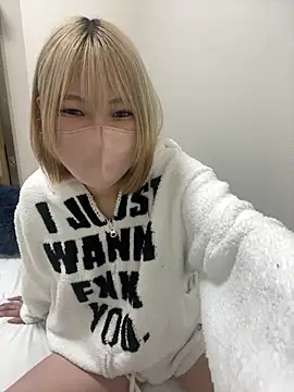 Hikaru-chan online show from 03.02.25