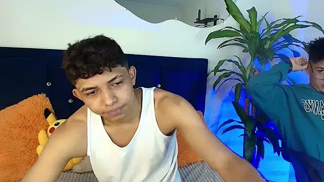 twinkmilk  online show from 01.22.25