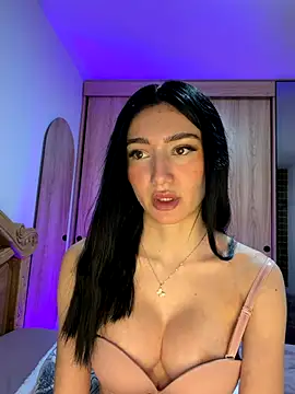 Maddy Jones online show from 11.29.25