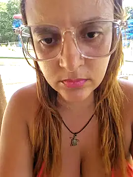 AliceRuivinha2 online show from 02.07.25