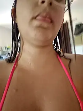 AliceRuivinha2 online show from 02.14.25