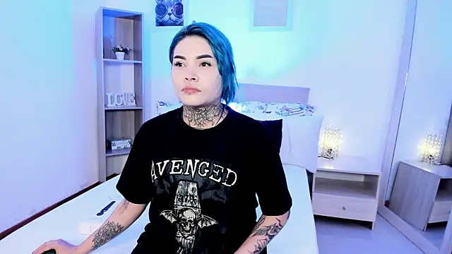 Snapshot of jinxv_nuss chatting on 02.17.25 jinxv nuss online show from 02.17.25