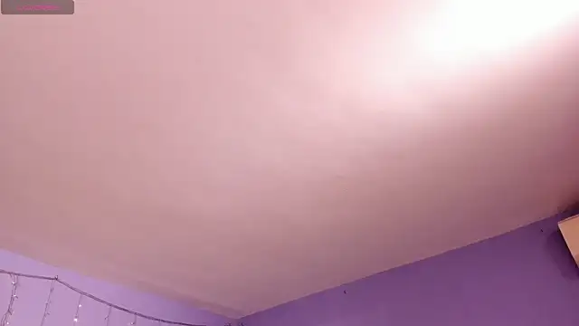 Snapshot of jinxv_nuss chatting on 10.01.25 jinxv nuss online show from 10.01.25