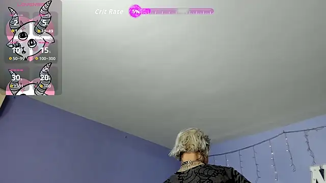 Snapshot of jinxv_nuss chatting on 10.08.25 jinxv nuss online show from 10.08.25