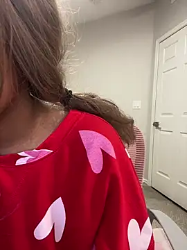 AwkwardJasminee online show from 12.18.25