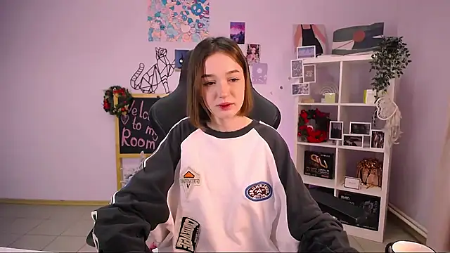 MiniSofy online show from 01.20.25