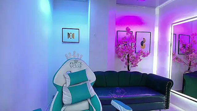 Arianna sweeet online show from 11.15.25