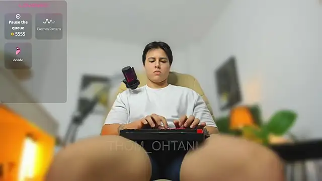 Thom Ohtani online show from 04.11.26