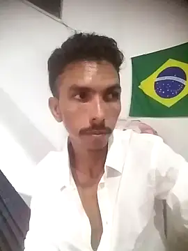 MagrinhoSaradoo online show from 02.22.25