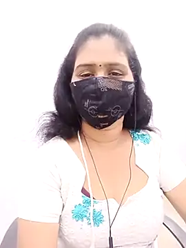 Lucky-Deepthi online show from 03.11.25