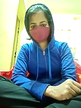 Snapshot of Pooja_cut chatting on 01.25.25 Pooja cut online show from 01.25.25