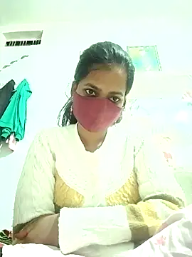 Snapshot of Pooja_cut chatting on 02.18.25 Pooja cut online show from 02.18.25