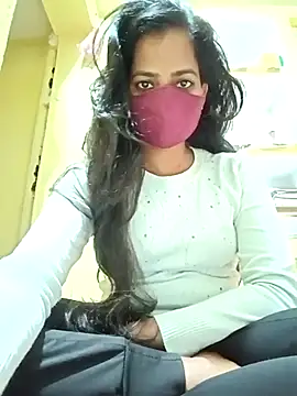 Snapshot of Pooja_cut chatting on 02.23.25 Pooja cut online show from 02.23.25