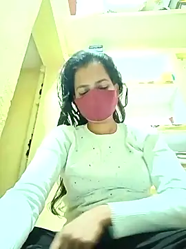 Snapshot of Pooja_cut chatting on 02.25.25 Pooja cut online show from 02.25.25