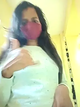 Snapshot of Pooja_cut chatting on 03.01.25 Pooja cut online show from 03.01.25