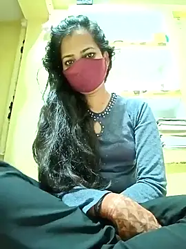 Snapshot of Pooja_cut chatting on 03.03.25 Pooja cut online show from 03.03.25