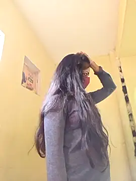 Snapshot of Pooja_cut chatting on 03.03.25 Pooja cut online show from 03.03.25