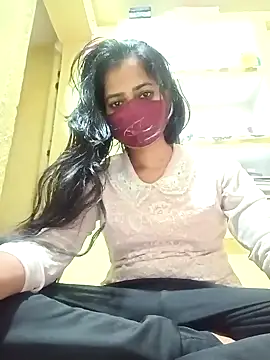 Snapshot of Pooja_cut chatting on 03.15.25 Pooja cut online show from 03.15.25