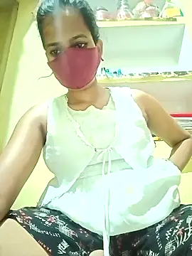 Snapshot of Pooja_cut chatting on 09.26.25 Pooja cut online show from 09.26.25